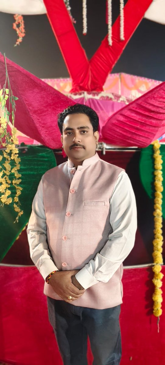 ysingh654's tweet photo. जिंदगी जी भर के जियो। https://t.co/nis7rZWtuc