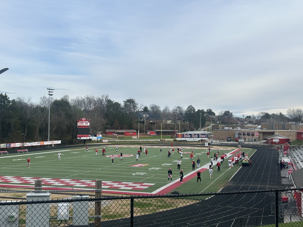 Halls High Athletics tweet media