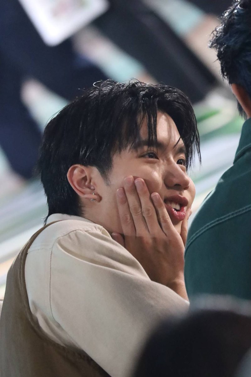 luv4xinwon's tweet image. If not cat, why so meow meow?

#keenkeno @keenkeno_sp