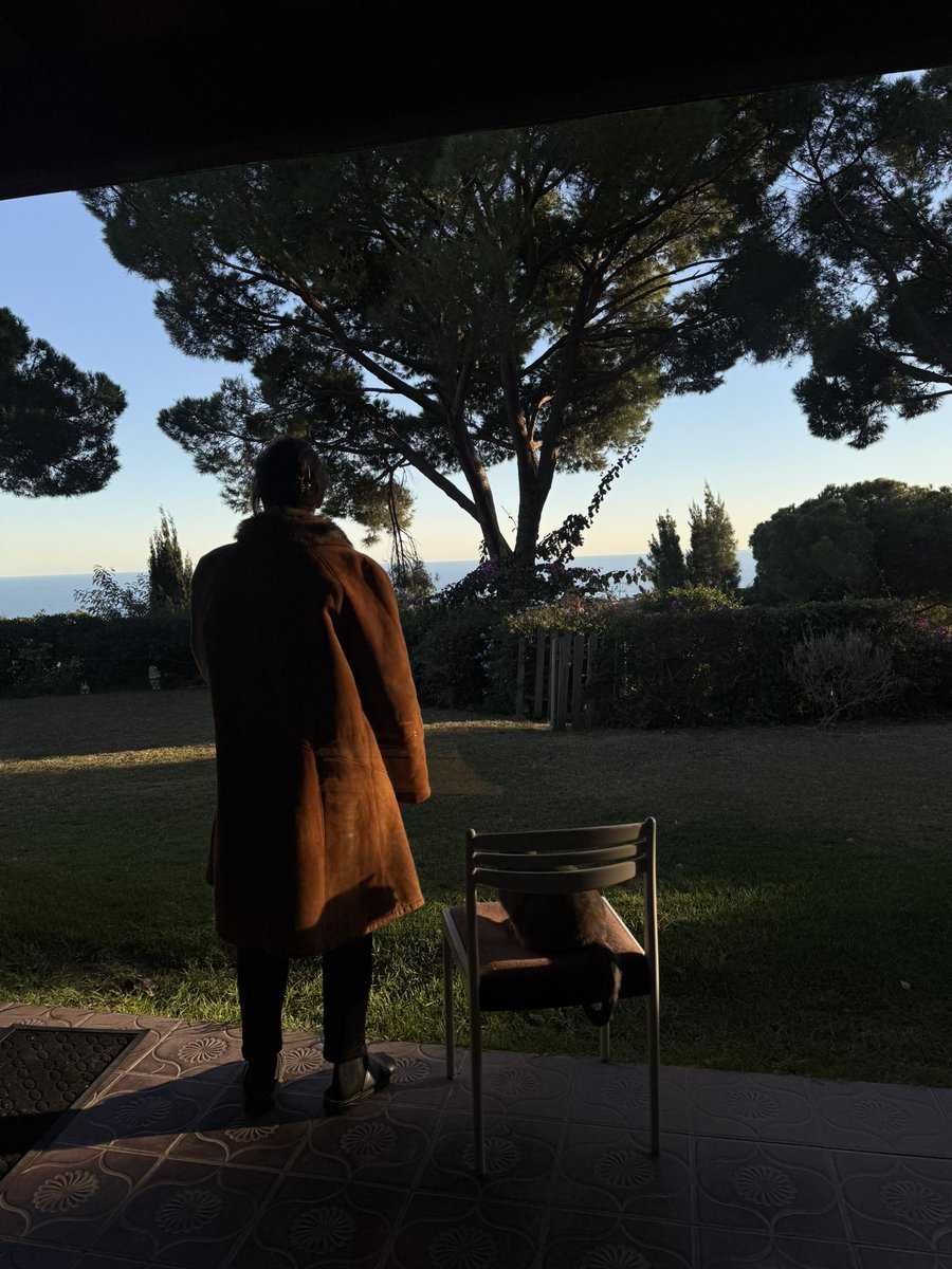 operator_______'s tweet image. 