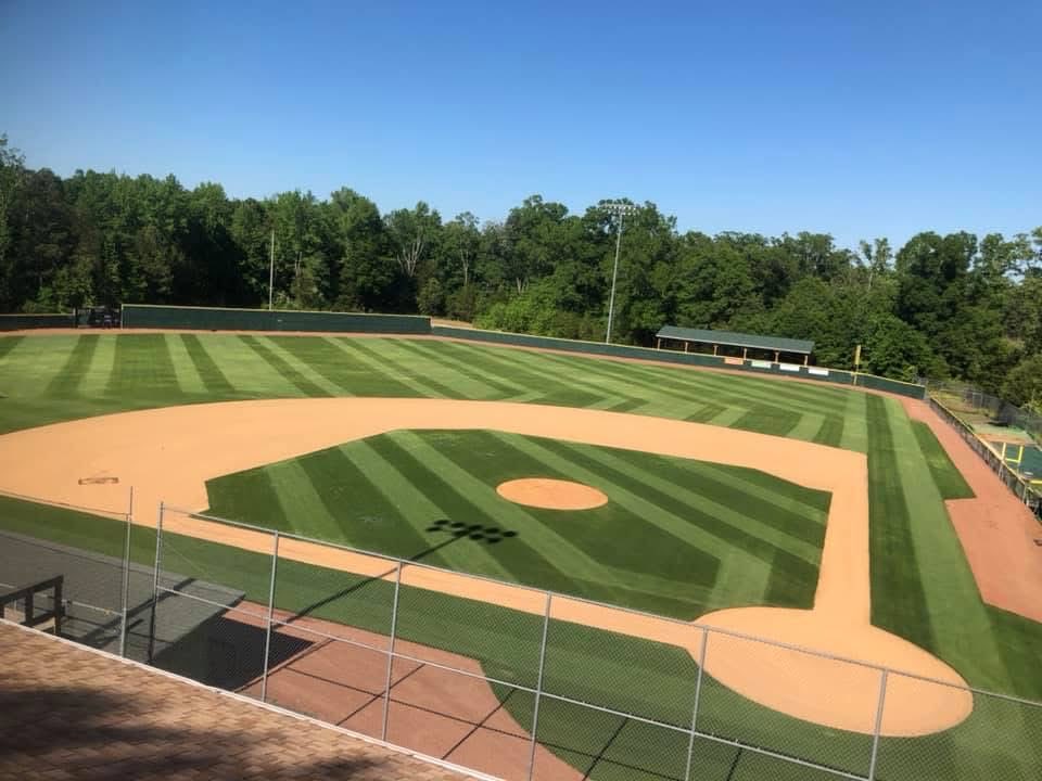 BaseballWSColts's tweet image. Happy Thanksgiving from Colt Baseball!  We are thankful for blue skies, green grass, and dirty ballplayers!