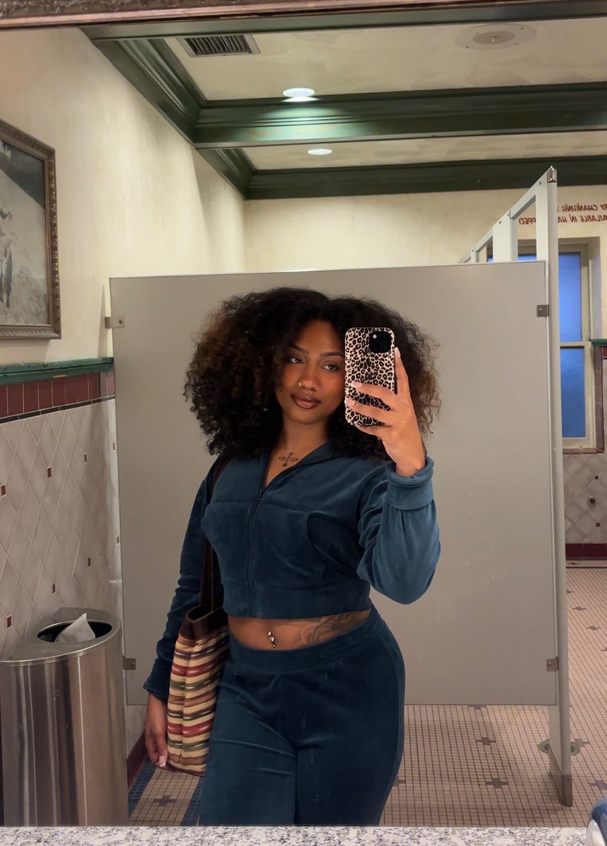 BevTheYapper's tweet image. 