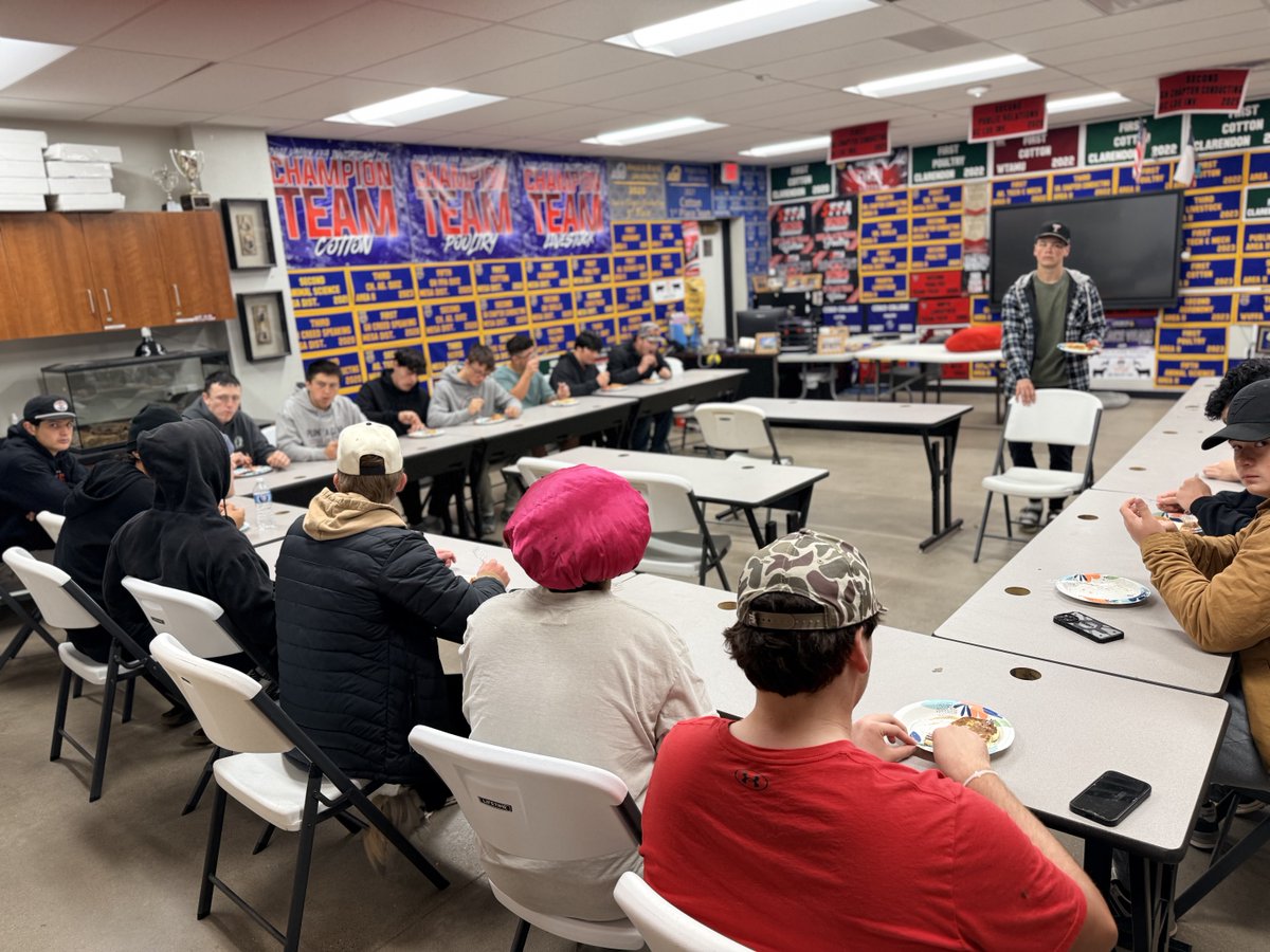 2025 Thanksgiving Practice in the books! A lot to be thankful for but especially this group of young men! One more sleep and it’s on! #BAM #AAU #TOUGHESTTEAMWINS #323