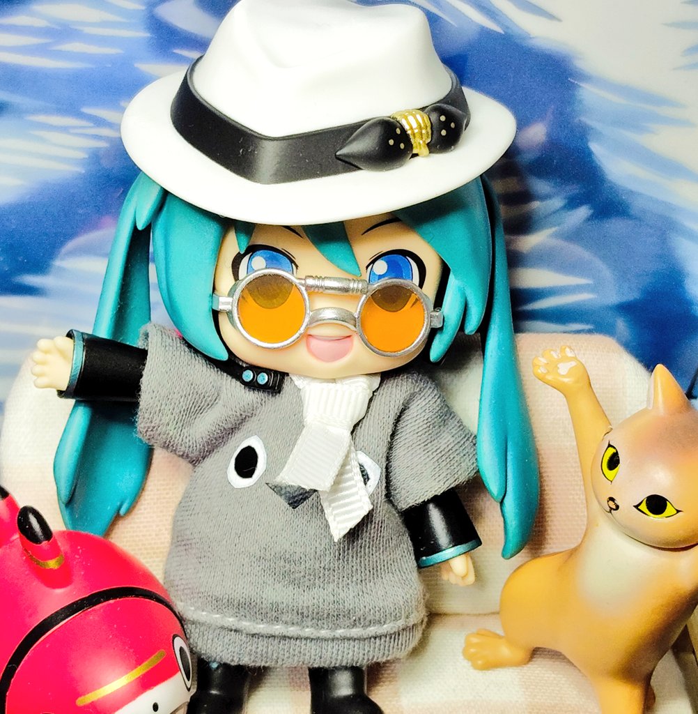 夜さんへ(*ᴗˬᴗ 深夜の初音ミク撮影60分一本勝負 11/27のお題【帽子】遅刻&既出 皆んな