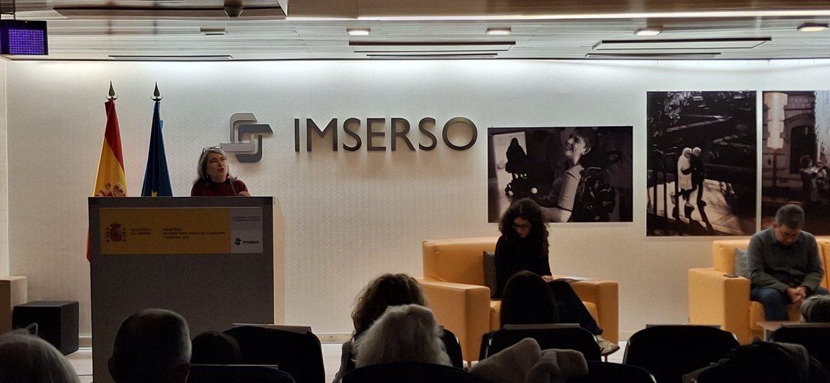 CONFEMAC65's tweet image. Hoy hemos estado en el @Imserso en la Jornada sobre Sostenibilidad de los Cuidados de Larga Duración, organizada por @FundCaser y @fpilares. Un espacio clave para impulsar cuidados más humanos y comunitarios.

#Cuidados #PersonasMayores