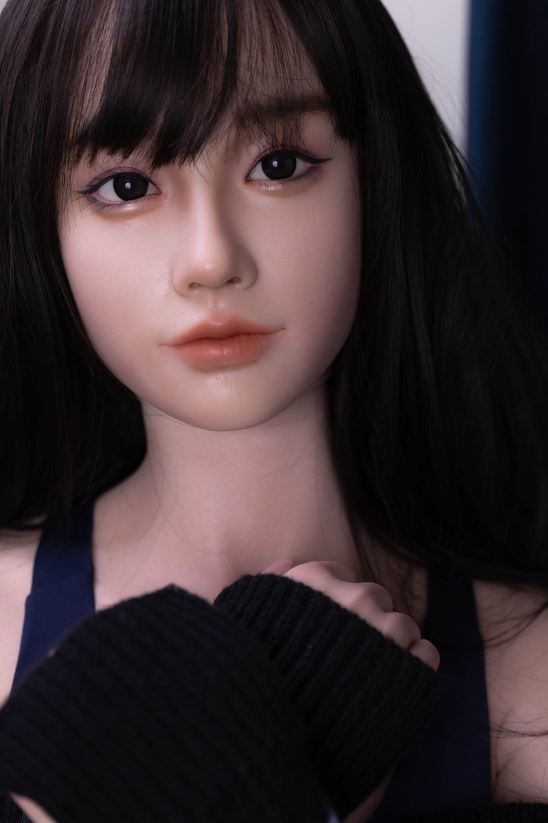 今日こそ22時就寝しようと思ったんですよ…
しかしゆんべのメイクが上手いこといったので撮影を始めてしまったんですよ…
そして結局この時間ですよ…