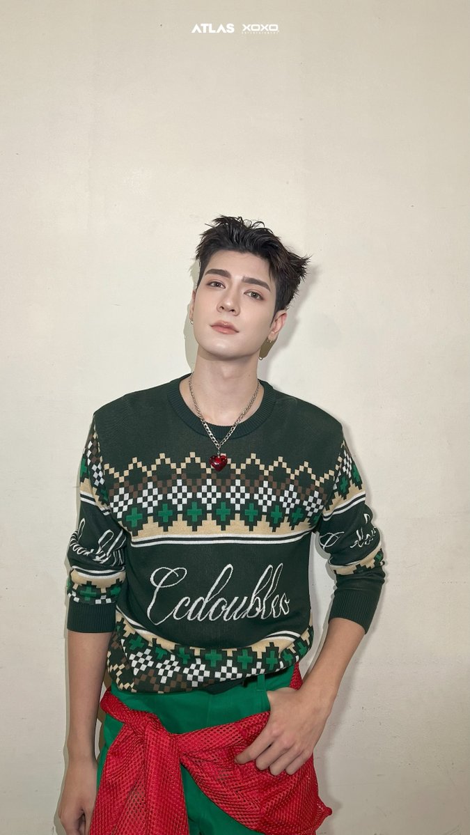 ATLASofficialTH's tweet image. #ErwinATLAS 
#ATLASth #ATLAS_th 
#XOXOentertainment 
#CentralSalaya 
#LightupChristmasTree 
#CentralSalayaTheMagicalStar 
#LightUpOrchidChristmasTreexATLAS