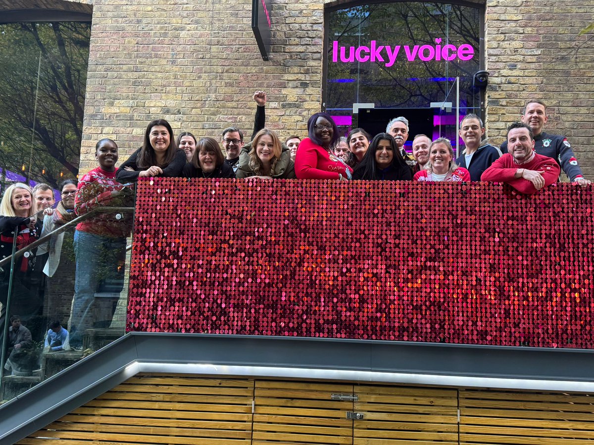 Springboard_UK's tweet image. We’ve released a new blog celebrating the inspiring work of the @kjcfoundation - using the power of football to uplift young people and strengthen communities. Discover how their mission is transforming lives and creating opportunities. Read now: loom.ly/MS8s7Vg