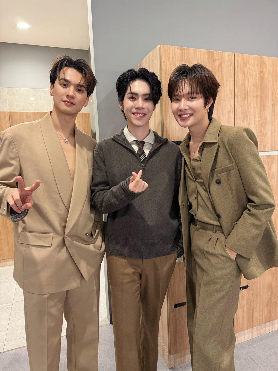 ขอขอบคุณ <a href="/vivoThailand/">vivo Thailand</a> ที่ให้เกียรติ “เจเจ” <a href="/jj_rcp/">JJ_RCP</a> ได้มาร่วมเป็นส่วนหนึ่งของงานในวันนี้นะคะ 🥰

ขอขอบคุณแฟน ๆ ทุกคนที่มาเจอกัน รวมถึงแฟน ๆ ที่ส่งกำลังใจมาให้เจเจด้วยนะคะ 🫶🏻✨️

#vivoZOOMSPHERExJJ