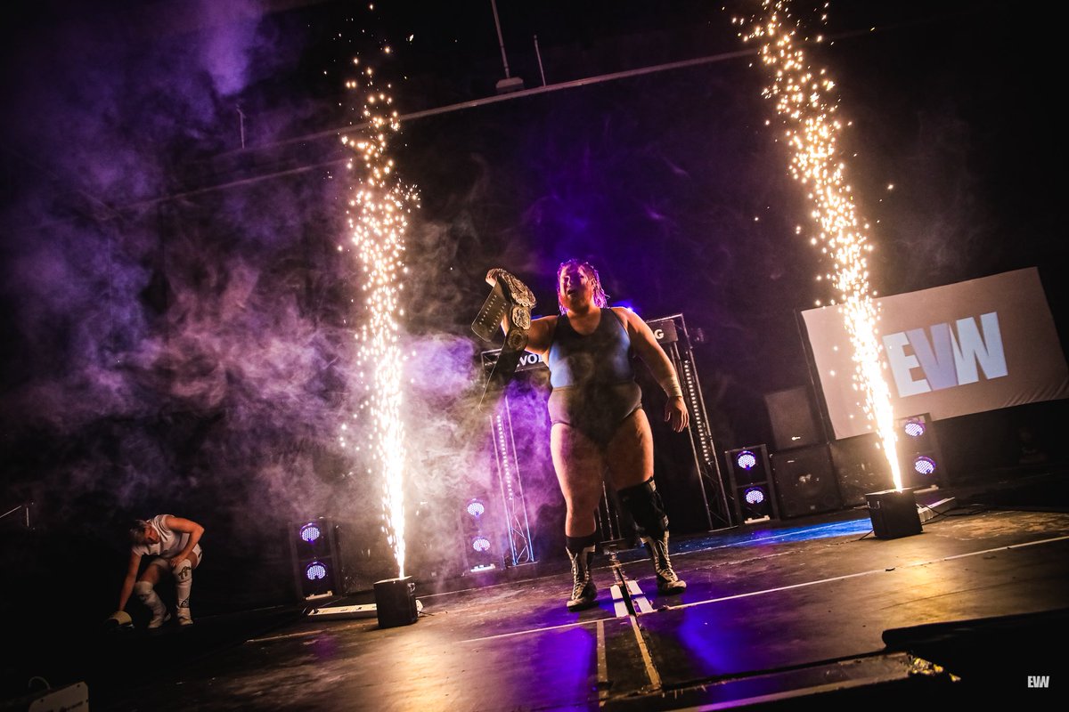 Liam Jones • リアム・ジョーンズ tweet media