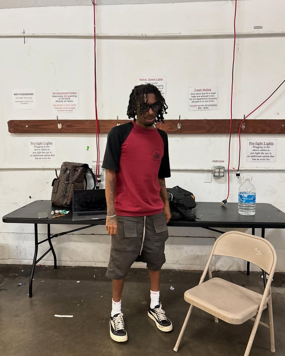 🏀🐗 tweet media