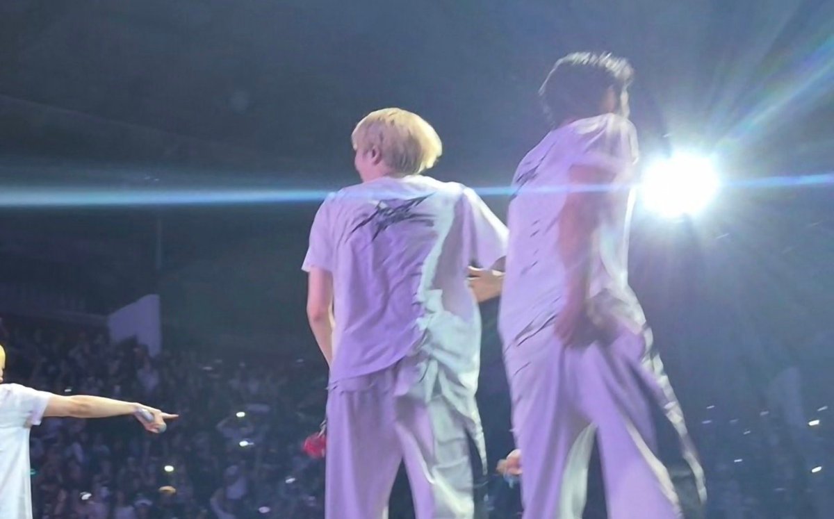 piwongays's tweet image. feliz cumple mes por si no tenian foto d intak rascandose el culo miren
#MOST_WANTED_IN_BUENOSAIRES #1MONTH_SINCE_PIWON