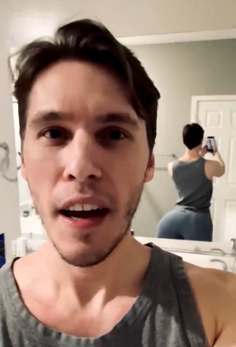 birdboy___'s tweet image. happy turkey day everyone 🦃 🍁 imma put my whole dih in a turkey 👁️👅👁️🍂🔥