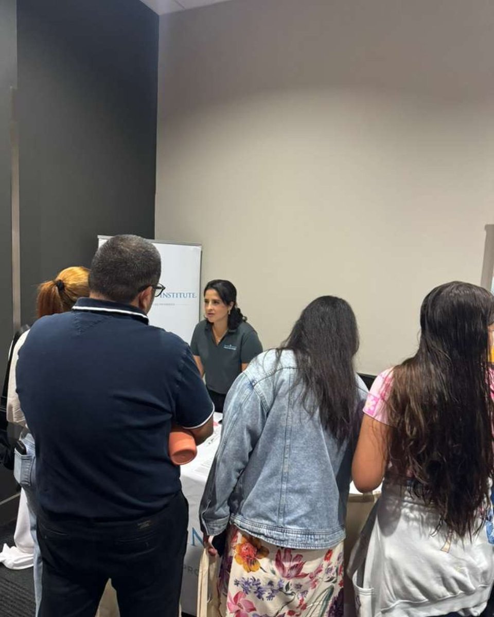 LIBREflorida's tweet image. &quot;En nuestro evento de liderazgo, compartimos los pilares de Nuestra Organización Hermana el Instituto Libre y cómo estos principios inspiran a líderes a transformar sus comunidades. #BeLIBRE
#Liderazgo #PilaresDelInstitutoLibre #Empoderamiento #Comunidad