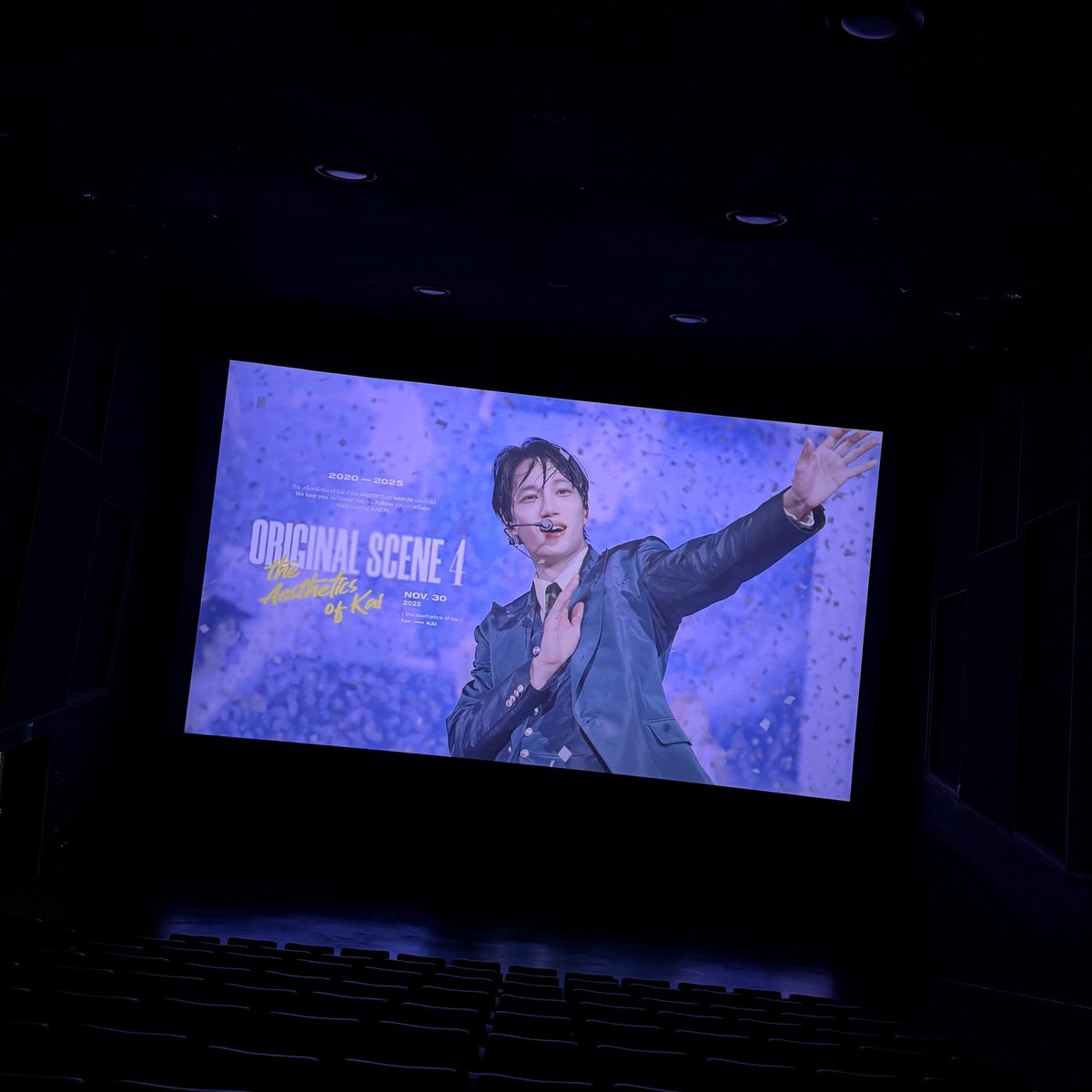 exokai_kr's tweet image. 🎞 
𝑶𝒓𝒊𝒈𝒊𝒏𝒂𝒍 𝑺𝒄𝒆𝒏𝒆 4

🗒️ 2025.11.30
📍 Seoul, Korea

홈페이지에 영상회 최종 공지사항 및 명단을 업로드하였습니다. 꼭 확인하시고 정독 부탁드립니다. 굿즈 리스트는 트위터에 별도로 업로드하였습니다. 30일에 뵙겠습니다. 감사합니다🤎🥺

🏠 exokai.kr