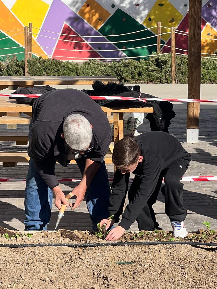 CEIP Flor de Azahar tweet media