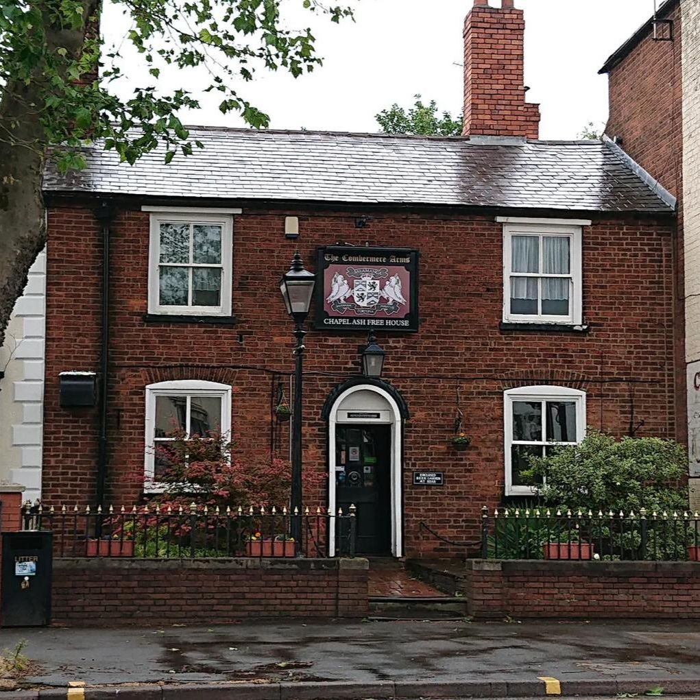 🐺 Wolves away meet-up!
For our last away match of the year (Sat 20 Dec), join fellow Bees at The Combermere, 90 Chapel Ash, WV3 0TY, a cosy, CAMRA-recommended pub. 🍻
15 mins from station, 10 mins to Molineux.
🎟️ Tickets on sale now.
#BrentfordFC #BeesUnited