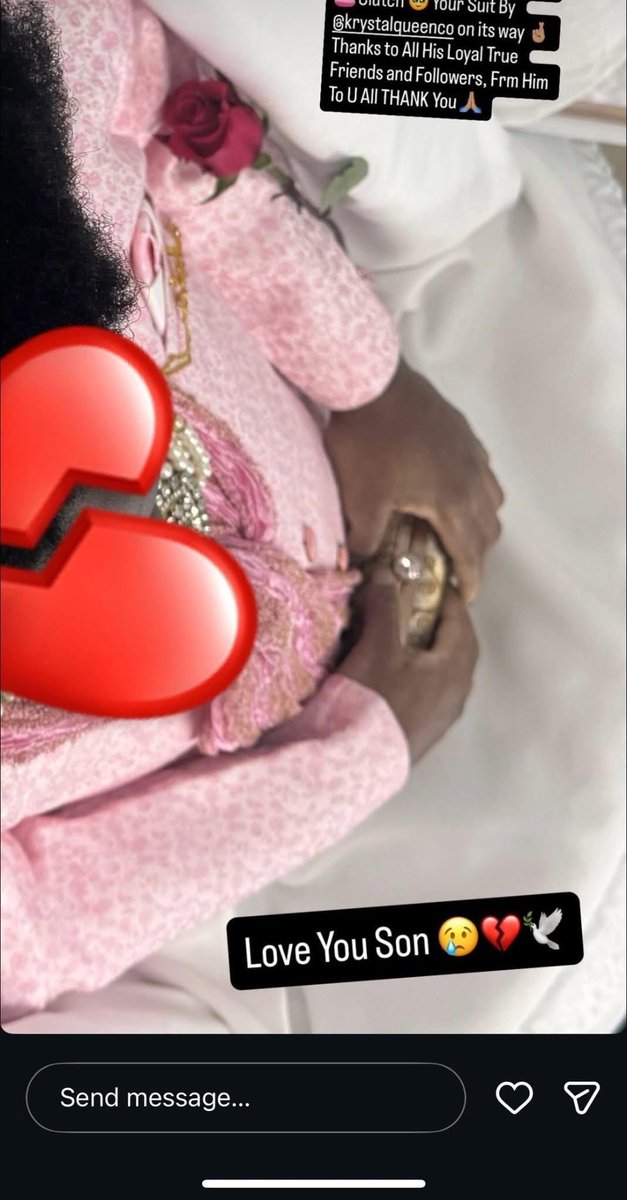 _Mulaamamii's tweet image. They Put Girlala In A Suit , No Nails , No Makeup, No Wig. This Is So Disrespectful To Who She Was. They Could’ve Definitely Kept Her As What She Identified I Mean She Already Went Through Enough