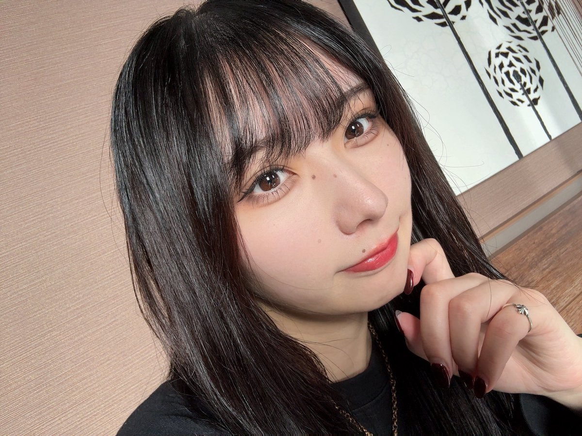 らい様ご確認ページ れい様（唐仁原伶）@11/1生誕🎉渋谷ラママLIVE (@1128lune) / Posts / X