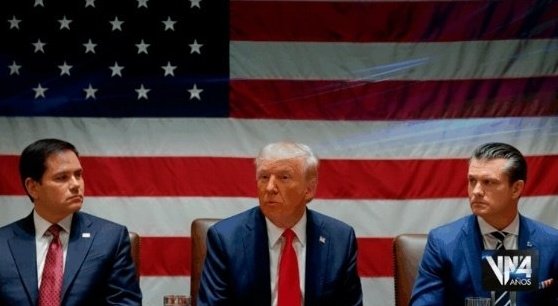 UgarteBri's tweet image. 🕵️♂️🇺🇸 ¡Cabello desenmascara a Marco Rubio!
@dcabellor denuncia:
Rubio y Pete Hegseth sabotean la política exterior de Trump para ganar poder en Latinoamérica.
🎯 Crean conflictos en el Caribe para distraer y frenar a JD Vance.
#JuegosDePoder #VenezuelaAlert