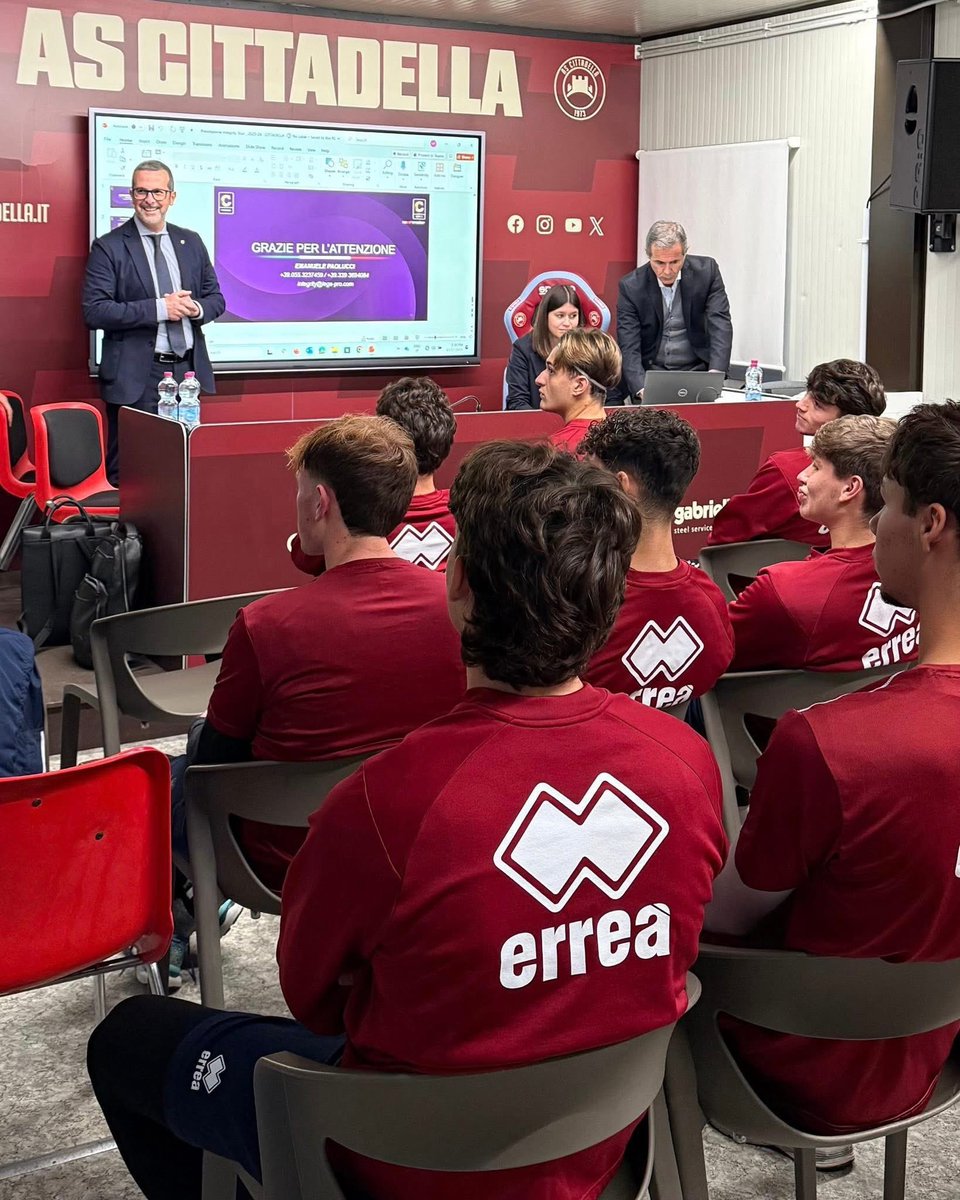 ascittadella73's tweet image. L’Integrity Tour ha fatto tappa a Cittadella. Prima squadra e Primavera hanno partecipato all’incontro formativo promosso da @seriecofficial, Sportradar e @assocalciatori per sensibilizzare sui temi dell’etica sportiva e della lotta al match-fixing.
#AsCittadella #IntegrityTour