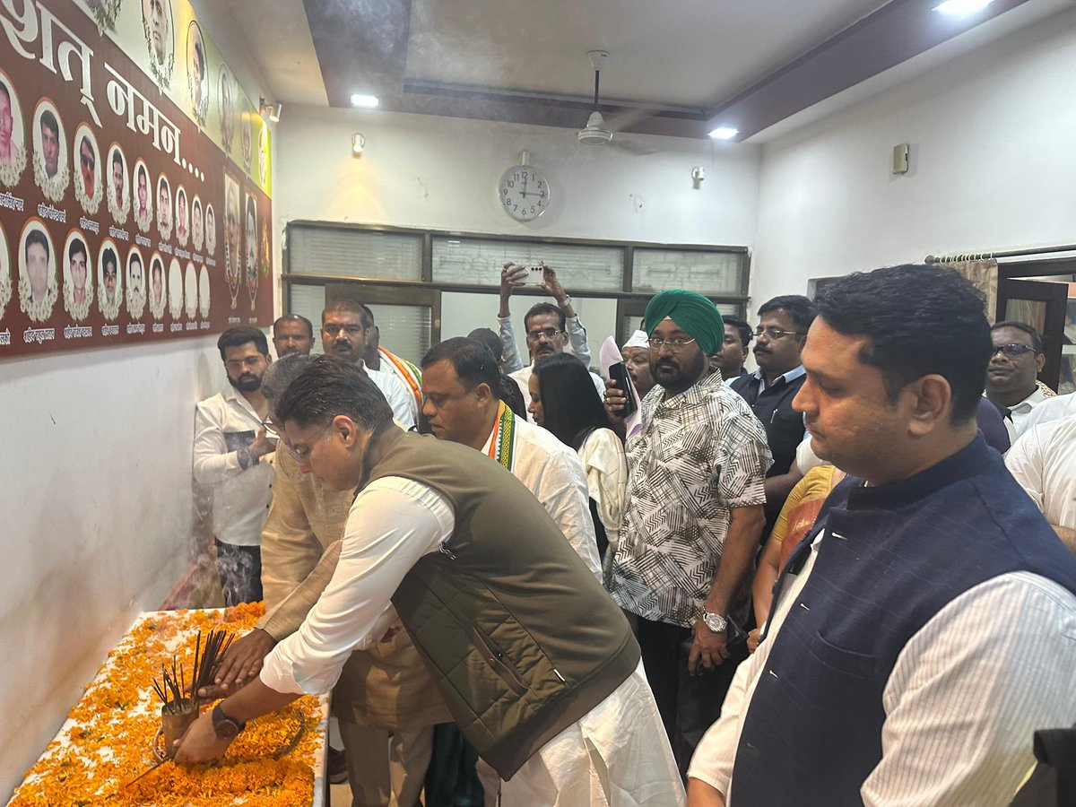 umeshpatelcgpyc's tweet image. 📍जिला बस्तर

संभाग स्तरीय SIR की समीक्षा बैठक।