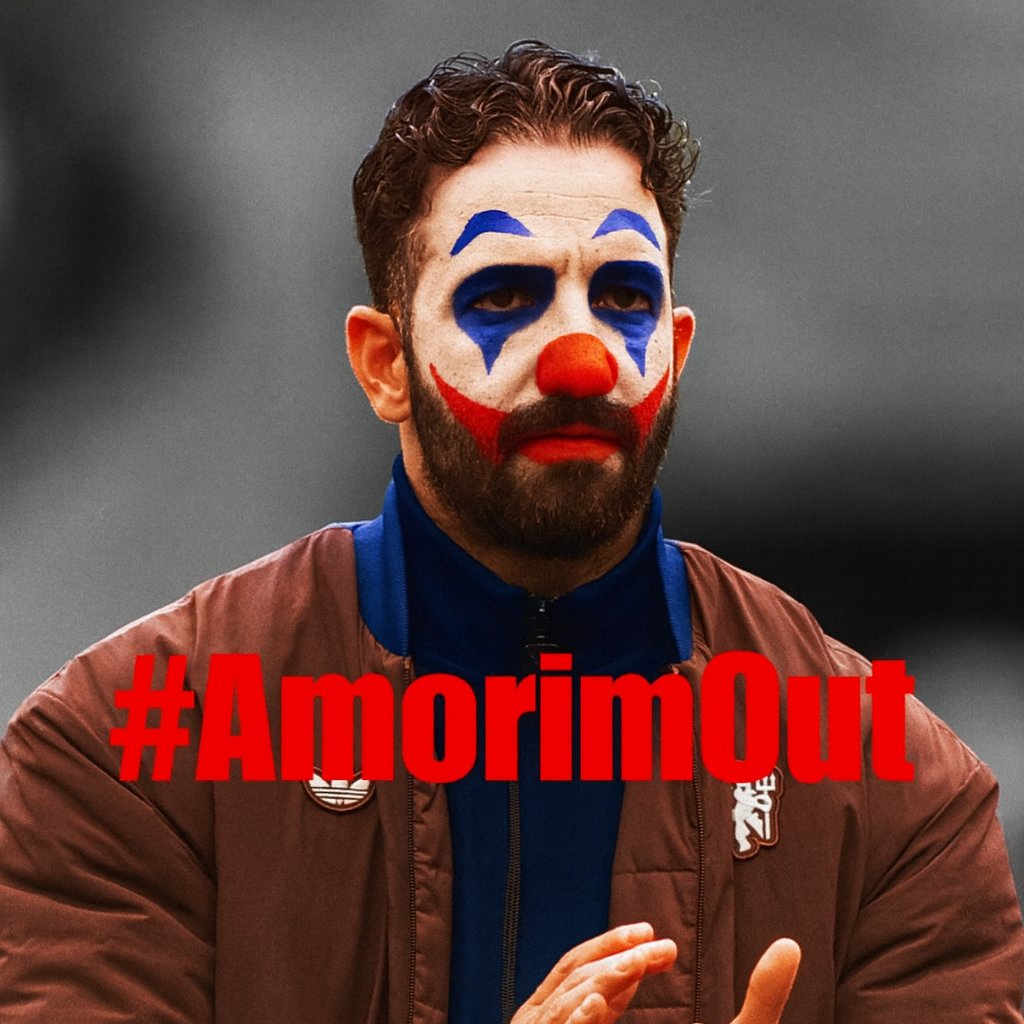 Cherif227's tweet image. 1 win in our 12 last away games
#AmorimOut 
#mufc