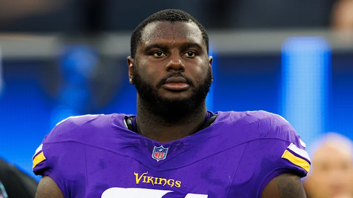 PatSieps's tweet image. The only two players on the Vikings that deserve turkey today.