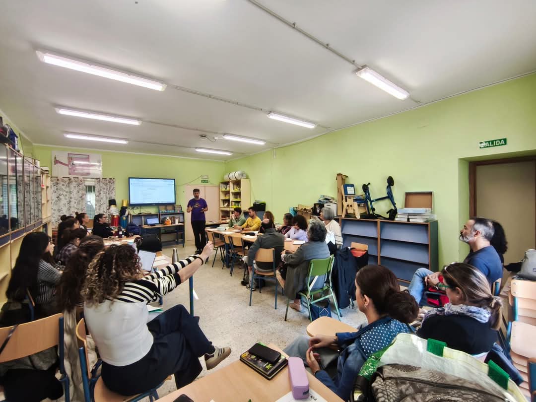 Patios Y Parques Dinámicos tweet media