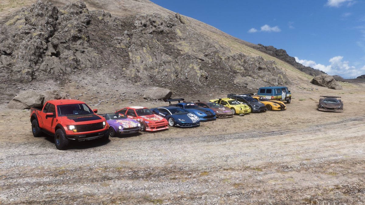 bankeiakane's tweet image. 夜配信終了です🚗💨
沢山会いに来てくれてありがとう‼️
今日も一日おつかねでした(੭ु´͈ ᐜ `͈)੭ु⁾⁾

🔻YouTubeチャンネルはこちら🔻
youtube.com/channel/UCYaSv…

記念写真✧p📷qω•,,´)ﾊﾟｼｬ
#緋音家 #ForzaHorizon5