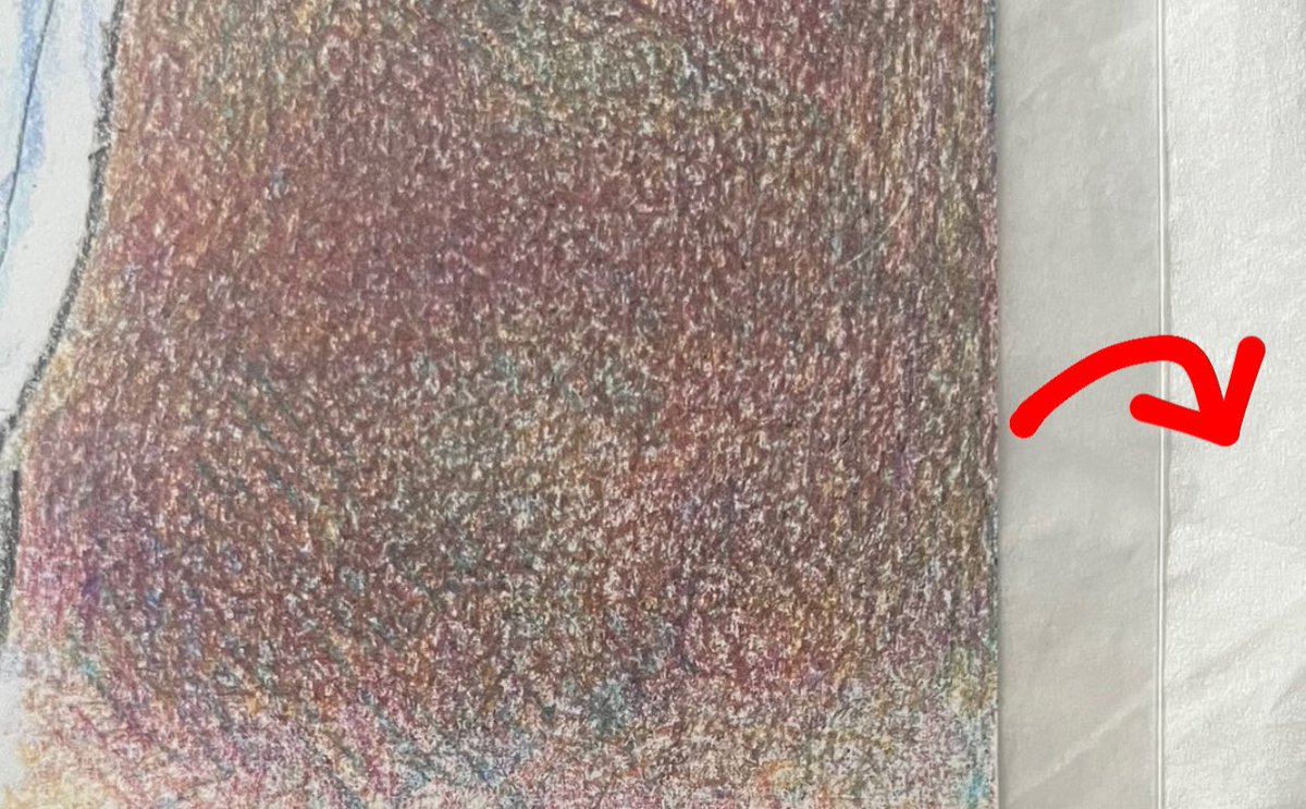 هههههههههههههههههههههههههههههههههههههه
صار يغطي الاوراق بمناديل 😭😭😂