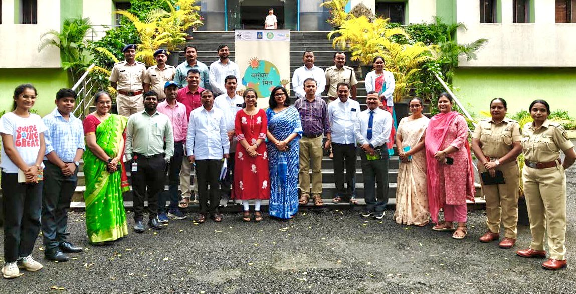 rajneeeshkumar's tweet image. Proud to partner with @WWFINDIA and the Maharashtra Forest Department @MahaForest to launch #VasundharaMitr; Strengthening Eco Clubs across all 36 districts and supporting 1.5 lakh students to lead climate action. #Sustainability #FlipkartFoundation @CMOMaharashtra…