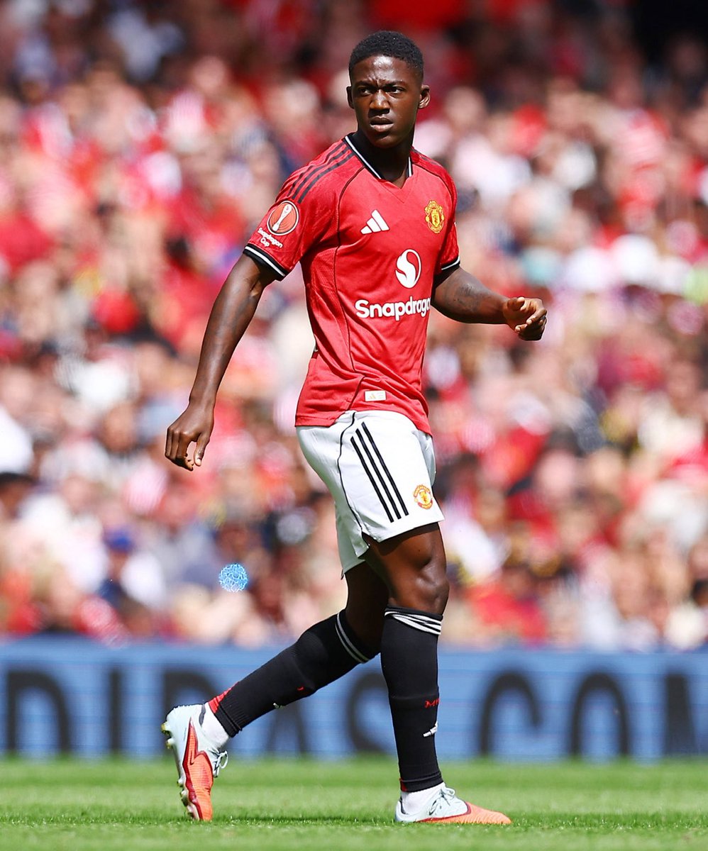 centredevils's tweet image. 🚨🚨🎙️| Nicky Butt: &quot;The scary thing for me is that if Kobbie Mainoo was playing for Crystal Palace... Manchester United would go and buy him for £60-70 million, Guaranteed. If he was at any other football club, United would be in for him.&quot; [Sky]