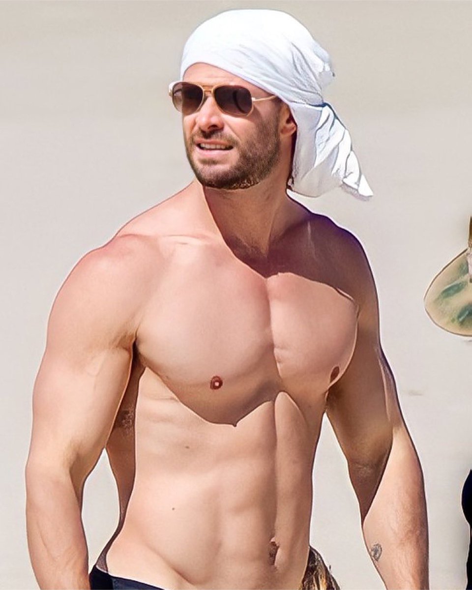 ForChrisH's tweet image. Chris Hemsworth 🥰 #Thor  #ChrisHemsworth @ChrisHemsworth 
instagram.com/forchrishems