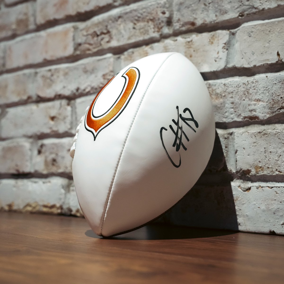 Turkey day giveaway 🦃

RT for the chance to win a football signed by QB1

#ProBowlVote <a href="/CALEBcsw/">Caleb Williams</a> <a href="/DAndreSwift/">D’Andre Swift</a> <a href="/idjmoore/">DJ Moore</a> <a href="/RomeOdunze/">Rome Odunze</a> <a href="/lutherburden3/">LB3</a> <a href="/colstonlovelan1/">Colston Loveland</a> <a href="/ColeKmet/">Cole Kmet</a> <a href="/theobenedet71/">Theo Benedet</a> <a href="/darnellwright/">Darnell Wright</a> <a href="/JosephThuney/">Joseph Thuney</a> <a href="/jonahjackson73/">Jonah Jackson</a> Drew Dalman <a href="/_sweat9/">Montez Sweat</a> <a href="/austinbookerr/">austin booker</a>