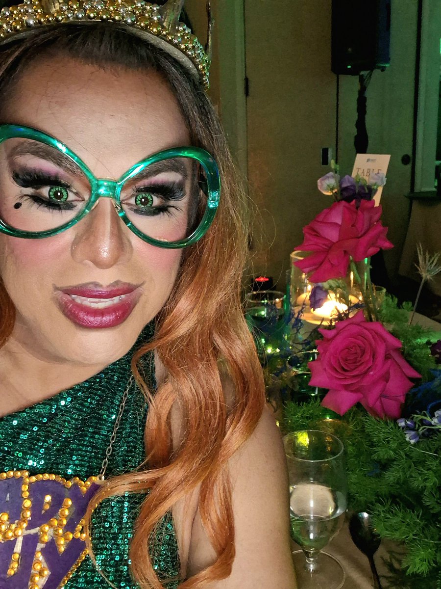 ( I am #thankful 4 a lot! What is happening  in this country is #horrific #hateful &amp; #evil, on so many levels. #homophobia #transphobia is rampant. #immigration is ##horrific. The cost of living  EVERYWHERE/ #outrageous. The  #resistance  gives me #hope, &amp;  I am THANKFUL!