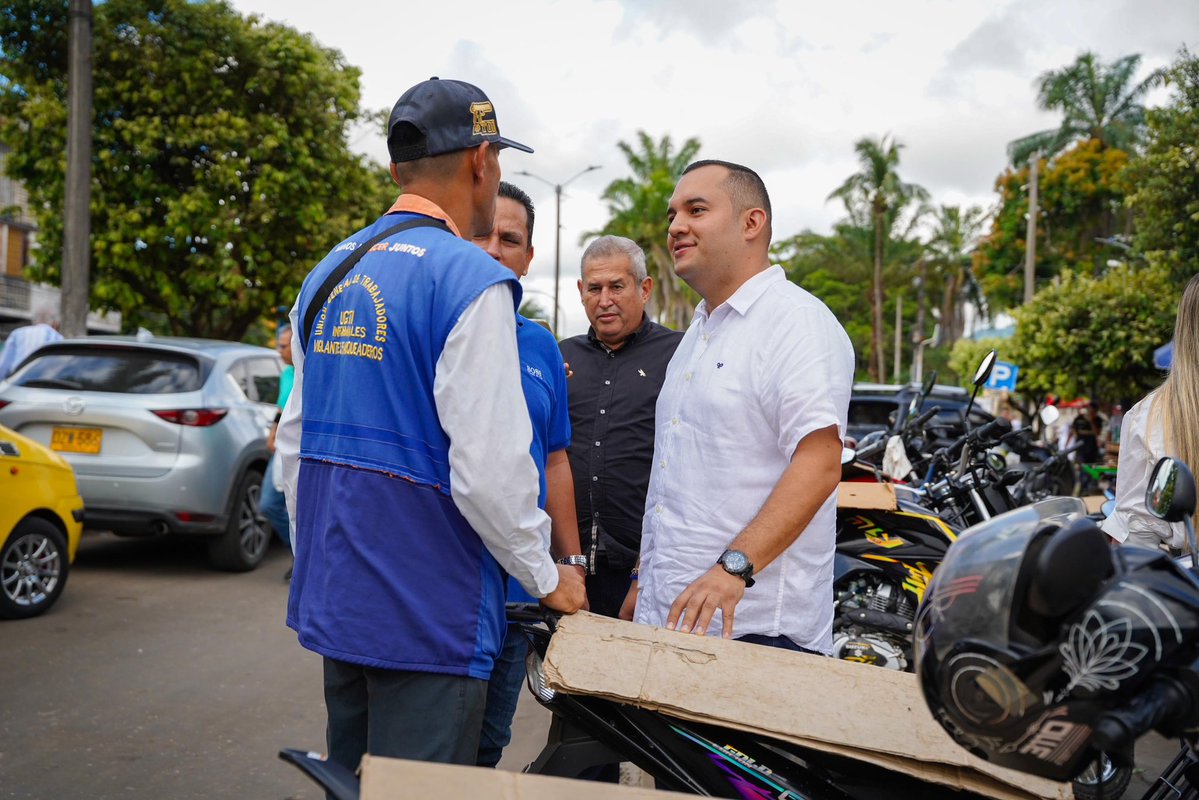 DanielRestrepoC's tweet image. Estuvimos en la Galería Central de Florencia, Caquetá, compartiendo con su gente amable, trabajadora y resiliente. Un territorio lleno de tradición, riqueza cultural y sabores que reflejan la esencia del Caquetá. 🇨🇴🇨🇴