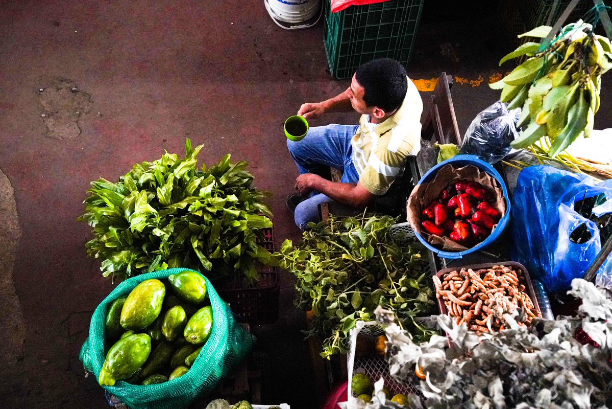 DanielRestrepoC's tweet image. Estuvimos en la Galería Central de Florencia, Caquetá, compartiendo con su gente amable, trabajadora y resiliente. Un territorio lleno de tradición, riqueza cultural y sabores que reflejan la esencia del Caquetá. 🇨🇴🇨🇴