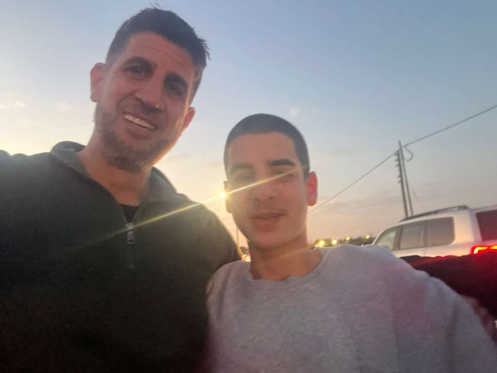 Some great news.

Israel has just released the 15-year-old American-Palestinian hostage Mohammed Zaher Ibrahim after over 9 months of abduction.
He is now with his family.