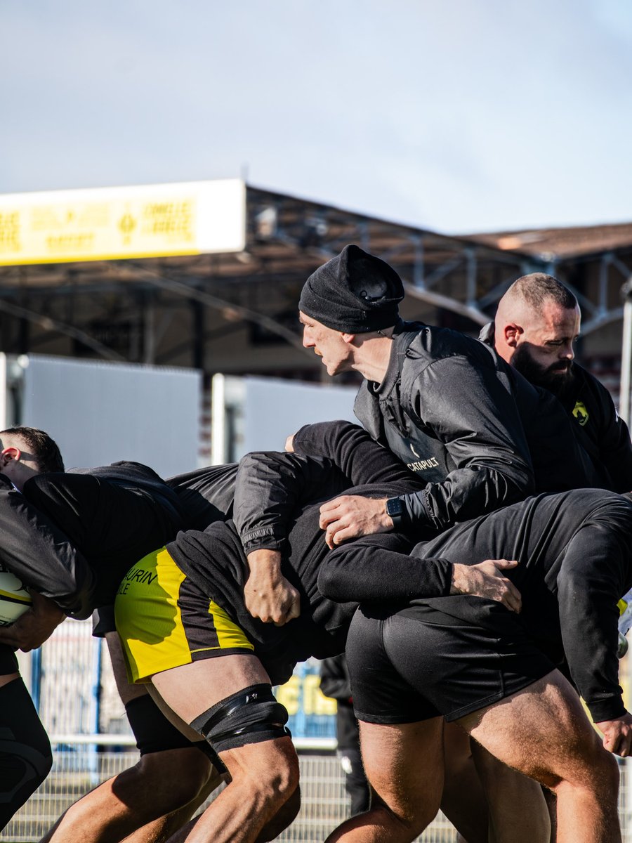 us_carcassonne's tweet photo. 🥶𝐃𝐞𝐫𝐧𝐢𝐞̀𝐫𝐞 𝐫𝐞́𝐩𝐞́𝐭𝐢𝐭𝐢𝐨𝐧 avant le déplacement à Provence.

#PRUSC #DéfendreNotreCité ⚔️ https://t.co/Gx8HLtZA6Q