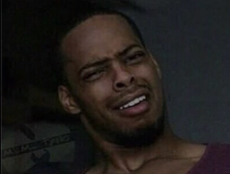 D_GreatSAMi's tweet image. When your parents tell you not to have $ex before marriage but you&apos;re standing in their wedding picture