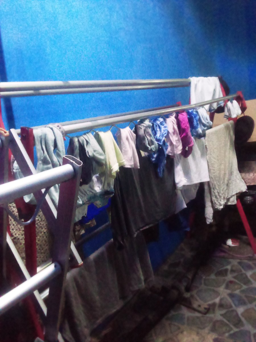 ceritabokep09's tweet photo. Main ke rumah cece
#silaturahi
#pasttangerang
#cucklod
#insest https://t.co/YHZMXh8jNH