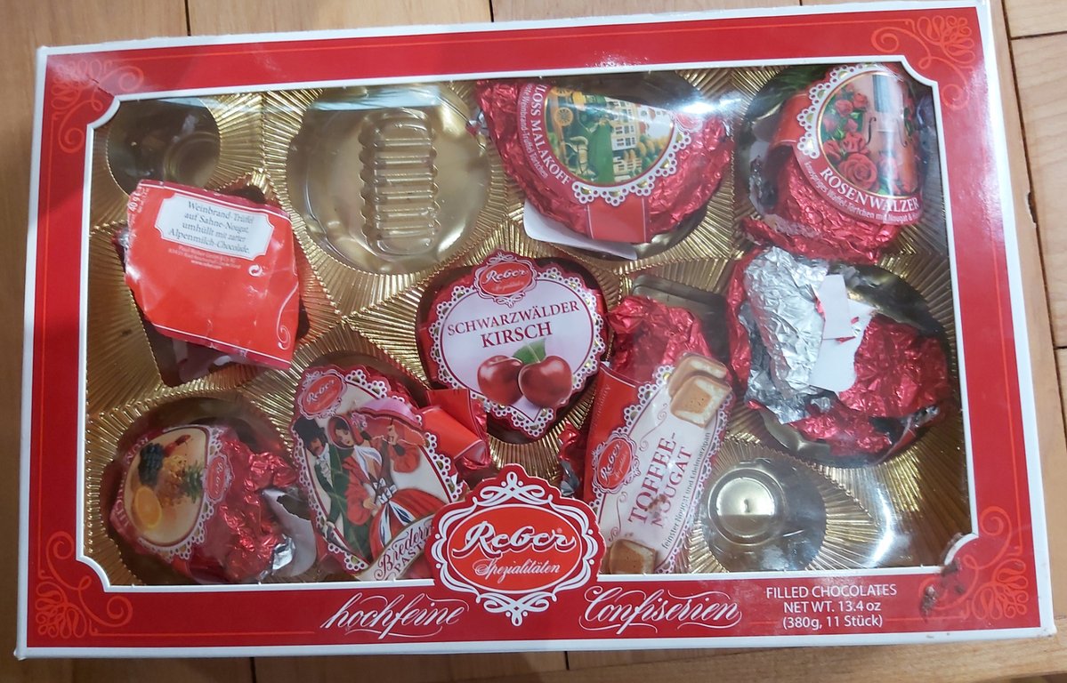 lm_netwebs's tweet image. For American thanksgiving I made GayNFT Chocolate for @fantasticplanet.