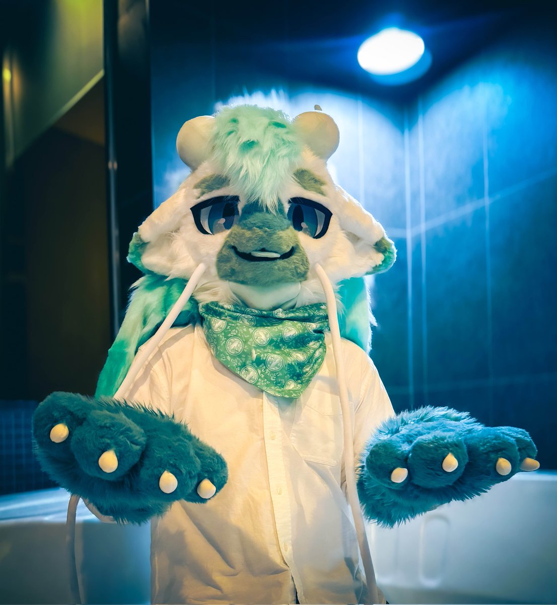 SeonPoong_Tree's tweet image. 덴지...
응? 아니라고?
여튼 전부 알려주겠소...

#Fursuitfriday #巨木龍