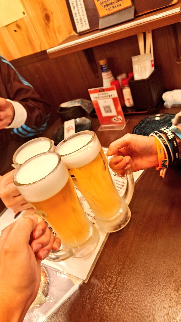 Eleanor_330's tweet photo. bulbツアー終了✨
戸田、名古屋、渋谷
交流していただいた方々ありがとうございました！！
FCライブのセトリ予想しながら眠りにつきます😴 https://t.co/UUdDx4J2an