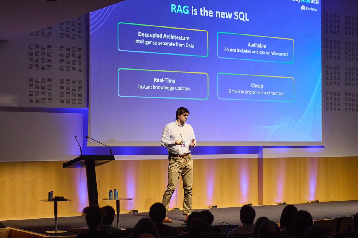 plainconcepts's tweet image. ¡Mikel Escobar e Iñigo Gutierrez también están con nosotros en el #STechDay2025bcn 🚀!
Comparten su experiencia desplegando agentes de #IA a gran escala en Iberdrola: la elección de la pila tecnológica, los retos de observabilidad, la gestión de costes…
@iberdrola