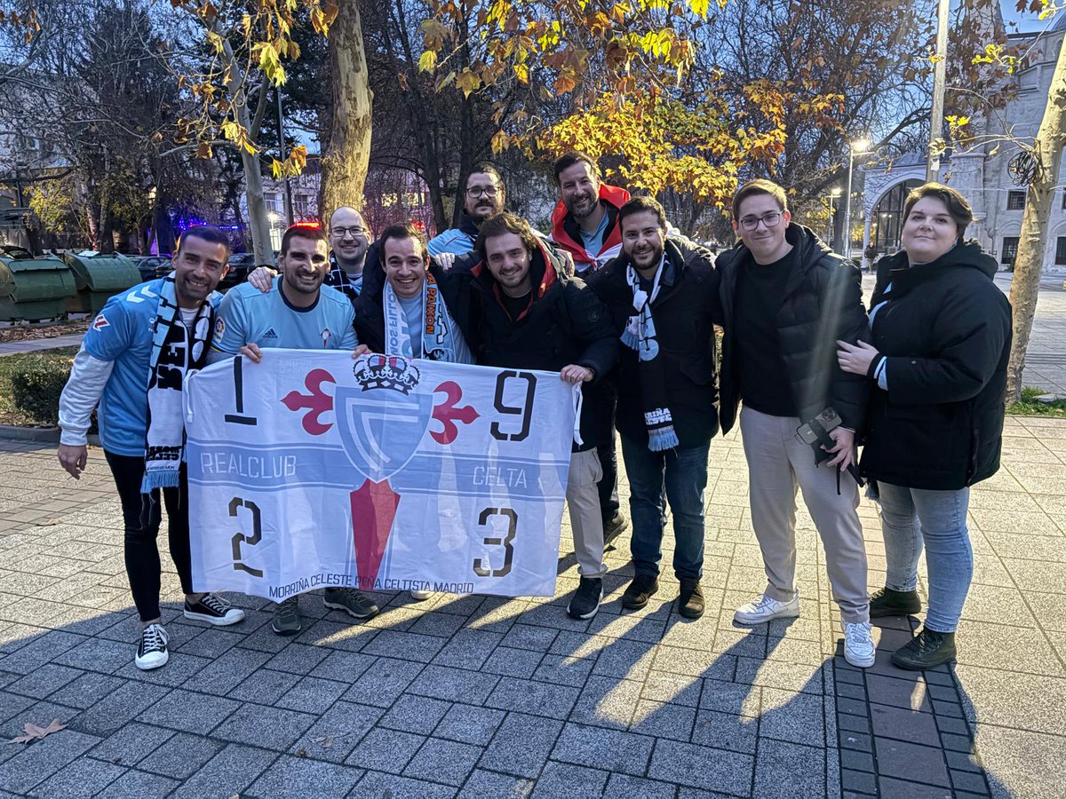 Encontramos a estes dous rapaces perdidos e invitámolos a velo partido con nós. <a href="/TQHTPodcast/">Tenías Que Haber Tirado</a>