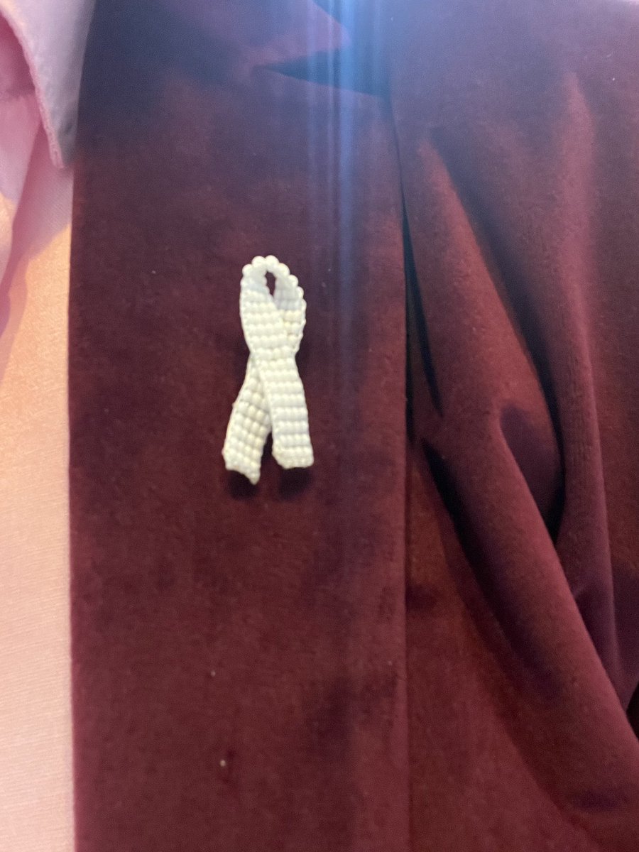 Recibo la llamada de la <a href="/CanadayColombia/">Canadá en Colombia</a> y me uno al #DíaInternacionalparalaEliminacióndelaViolenciacontralaMujer y a los 16  Días de Activismo.

<a href="/TC_Disisleri/">T.C. Dışişleri Bakanlığı</a> <a href="/tcailesosyal/">T.C. Aile ve Sosyal Hizmetler Bakanlığı</a> <a href="/ONUMujeres/">ONU Mujeres</a>