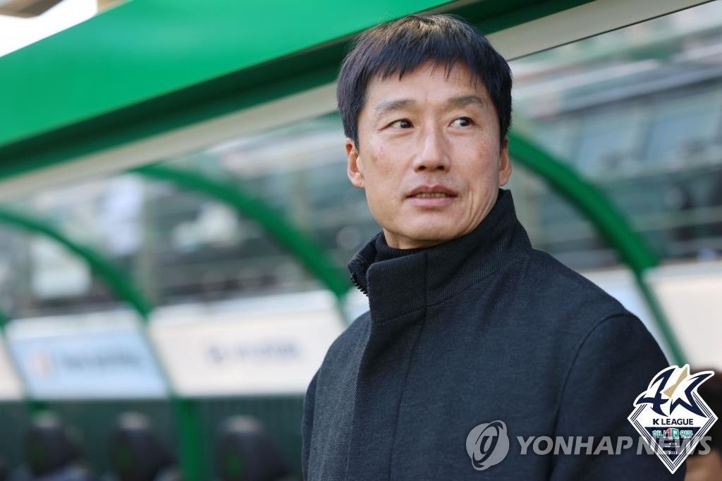 diego_forever41's tweet image. 【人事噂】
Kリーグ1に加盟している蔚山HD FCが #ヴィッセル神戸 の #吉田孝行 監督に接触した噂ありとのこと。
吉田監督の契約は今年まで。
更に神戸は光州FCのJung-hyo Lee監督に接触したとの噂も。

📰@UlsanHD_FC