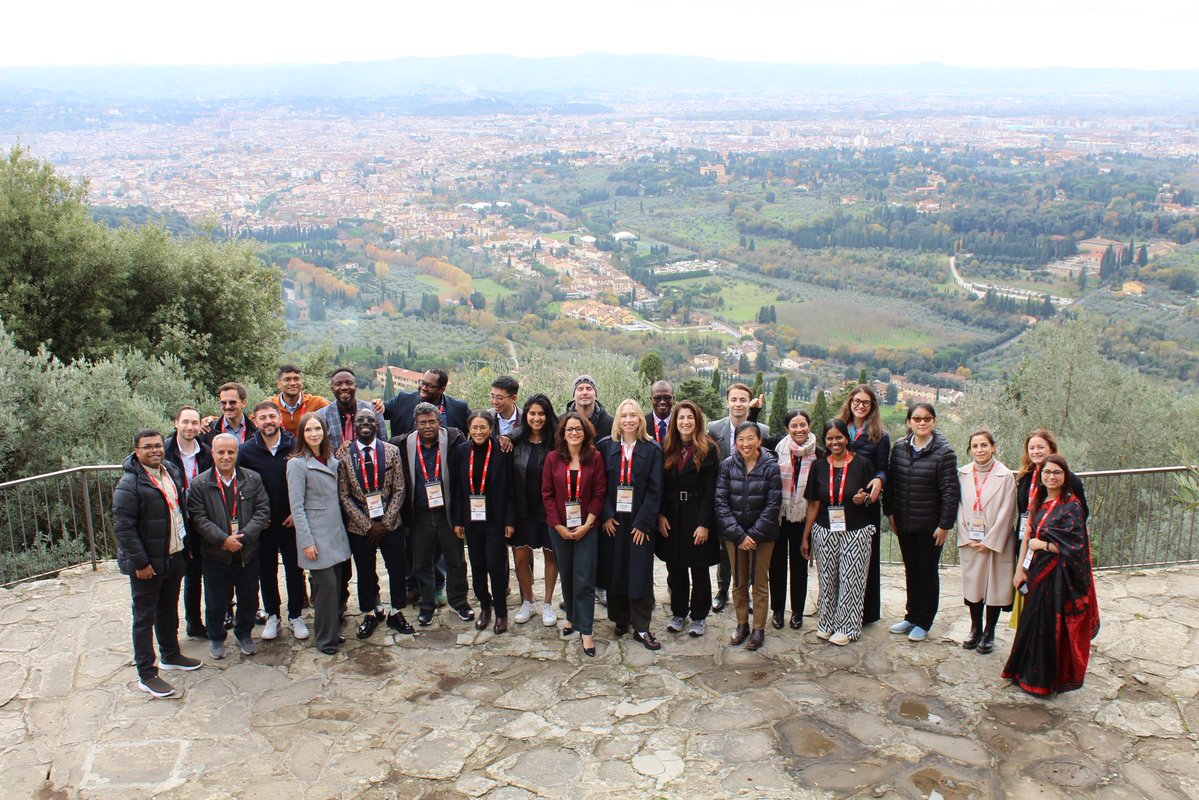 PopiolekKalisz's tweet image. I am so grateful and honored that I joined  the new group of 24 @worldheartfed  Emerging Leaders. Our think tank seminar focused on #AI #implementation was a great opportunity to meet new colleagues from around the world and attend amazing lectures!